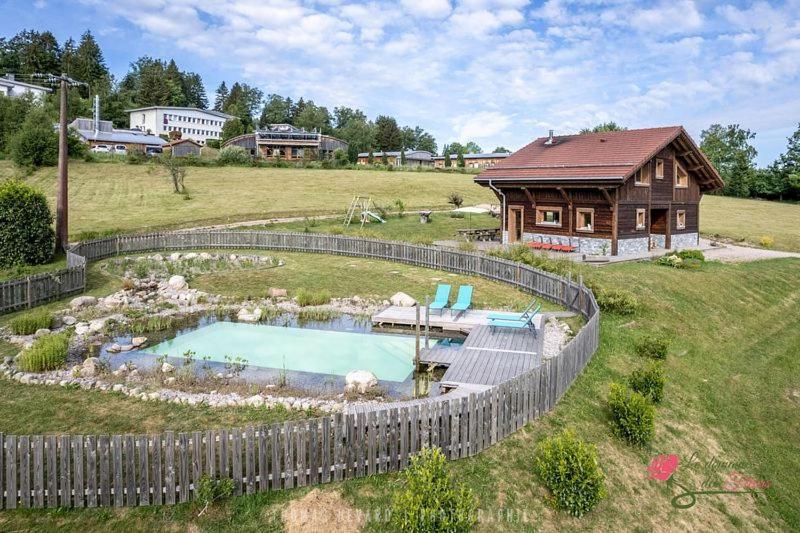 Le Domaine Des Fleurs - Appartement La Gentiane Жерарме Экстерьер фото